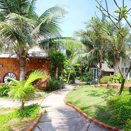 Mui Ne Paradise Beach Resort